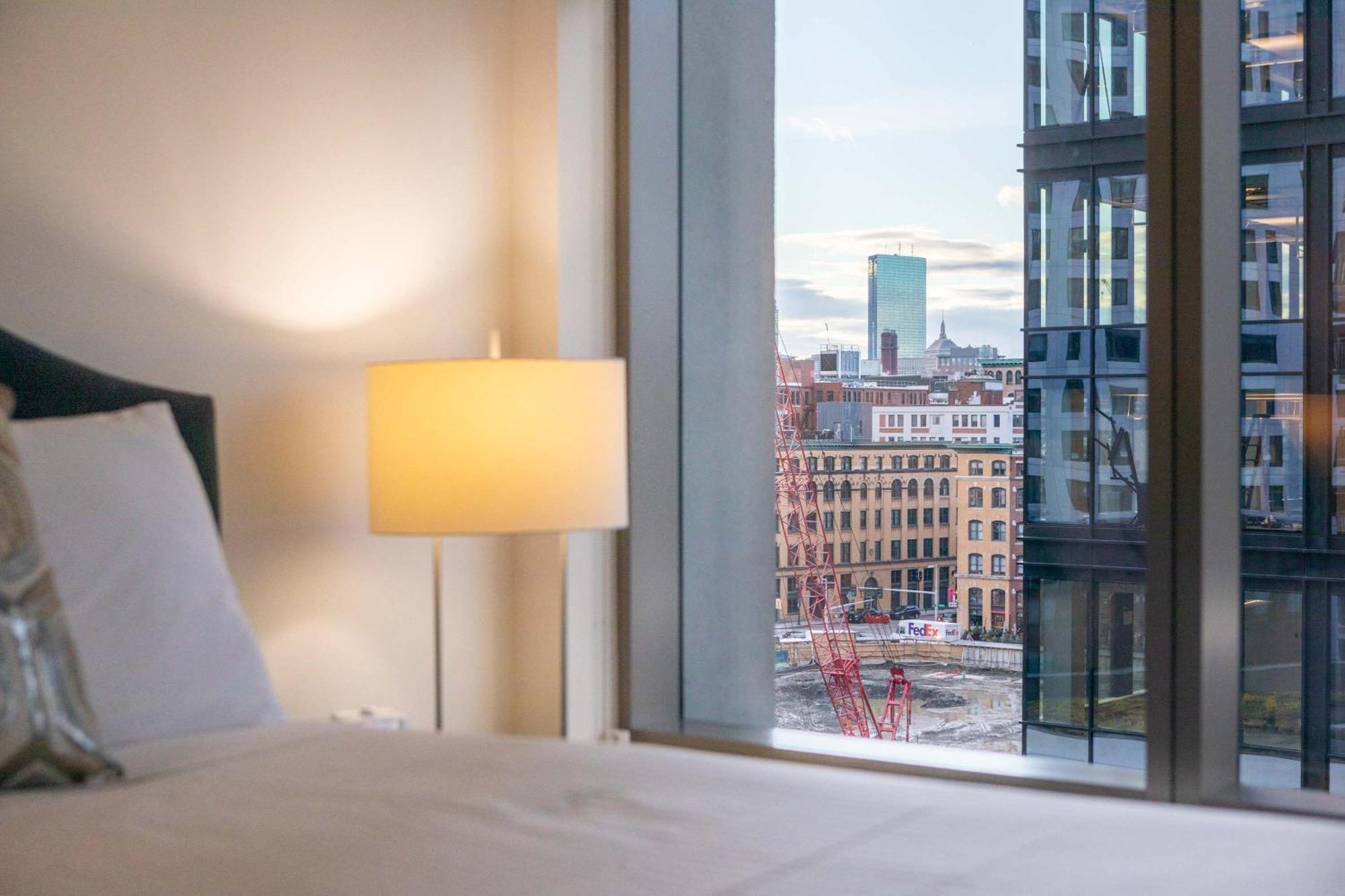 Entire Downtown Seaport With Pool Apartamento Boston